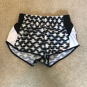 Womans Nike Dri-Fit Active shorts